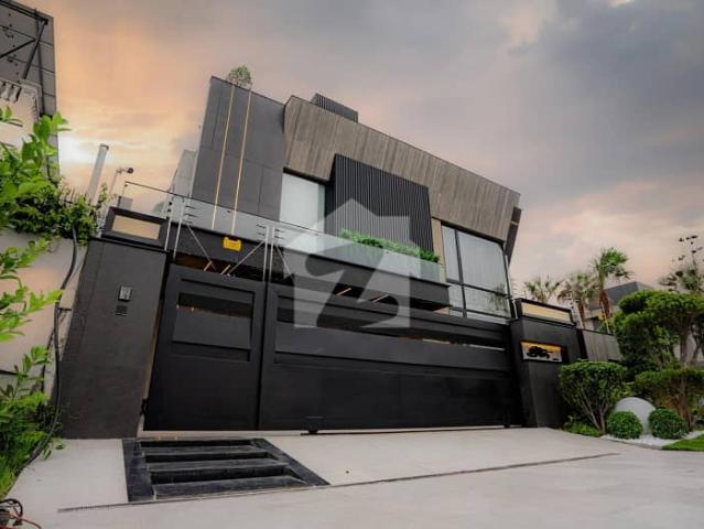Full Basement Fully Furnished Brand New 1 Kanal Top Location Ultra Modern Corner Bungalow With Pool And Home Theatre Is Available In The Best Block Of DHA Lahore