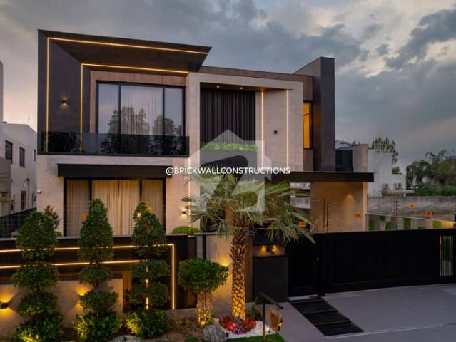 Full Basement Full Furnished With Home Theater 1 Kanal Luxury Bungalow For Sale