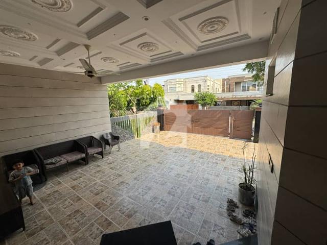 Full Basement Furnished With 6 Beds 1Kanal House For Sale