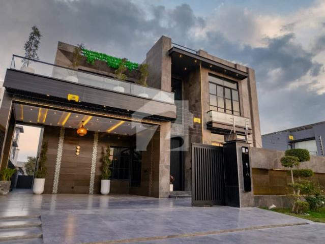 Full Basement Furnished Modern House For Sale In DHA Lahore