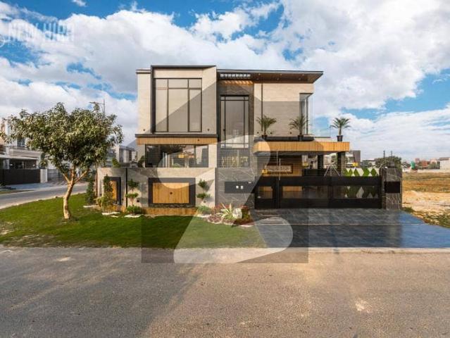 01 kanal modern design marvelous luxury bungalow for sale