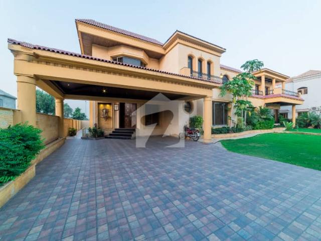 Full Basement 2 Kanal Spanish Design House Fully Furnished With 100% Original Pics Available For Sale