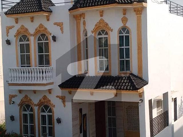 Full Basement 4 Beds 5 Marla Double Unit House For Sale In DHA 9 Town Lahore