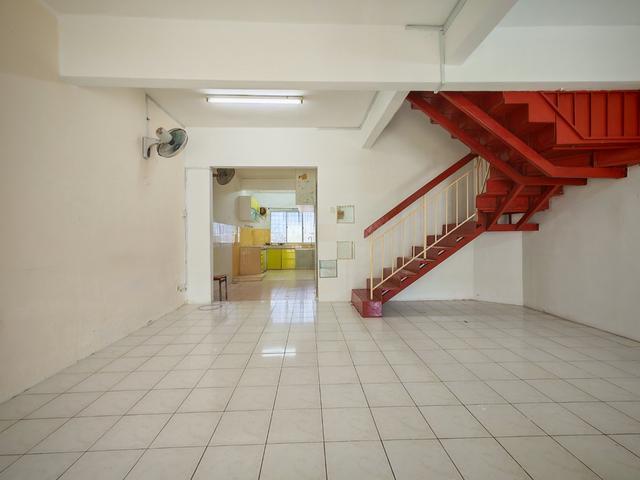 Full Extend 2 Storey Lestari Putra 6 LEP Seri Kembangan Equine Park