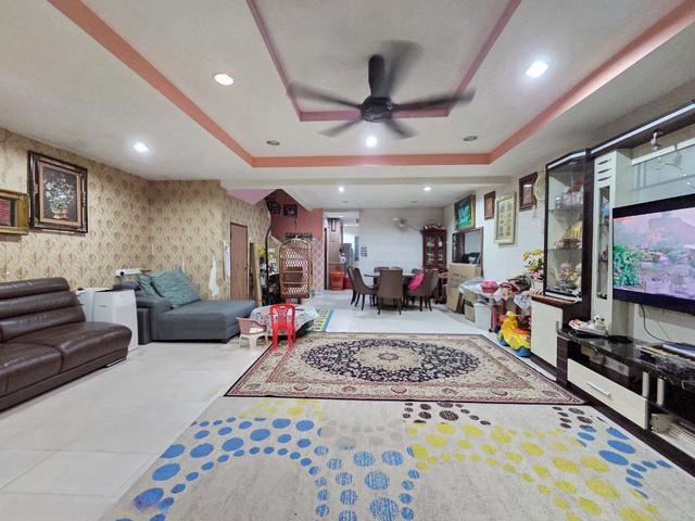 FULL EXTEND FACING OPEN 2 Storey Subang Murni U5 Subang Bestari