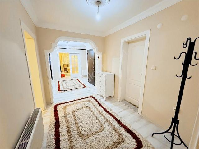 Full Eşyalı Kiralık 4+1 Daire