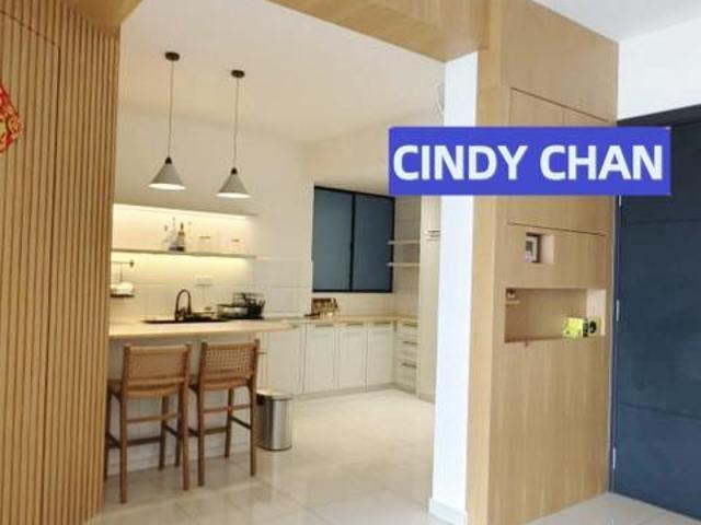 FULL FURNISH 3 CARPARK Waterside 3 Bedroom Gelugor The Light