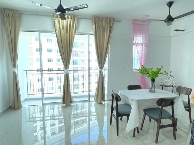 FULL FURNISH Havana Beach Residence at Bayan Lepas Airport For Rent