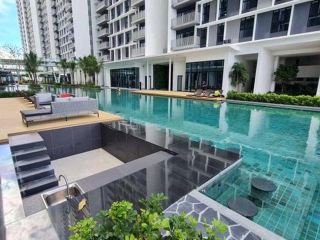 Full Furnish Vertu Resort Batu Kawan 23 Car Park