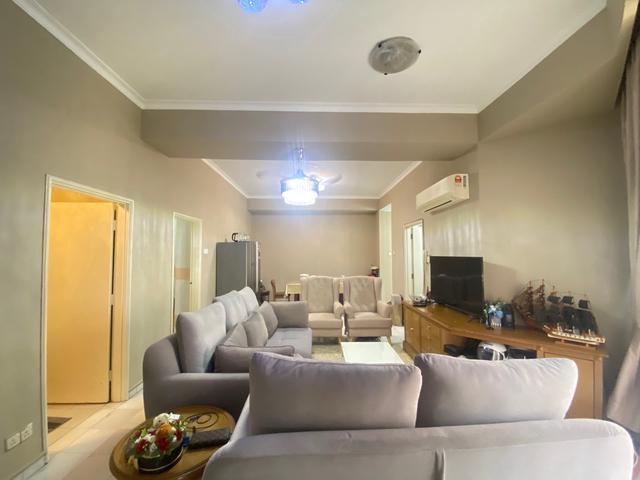 FULL FURNISH Villa Puteri Condo next Sunway Putra Mall LRT Putra