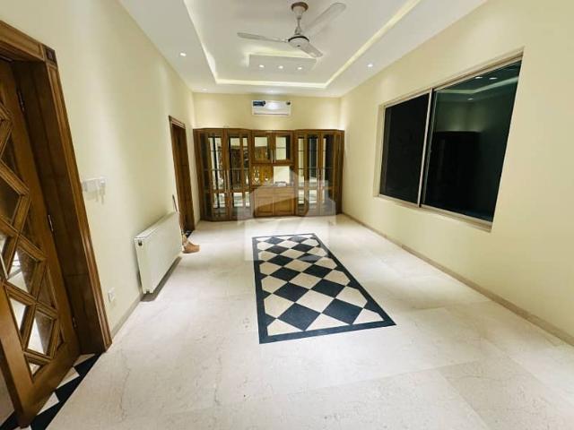 Full House For Rent In F 7 Islamabad