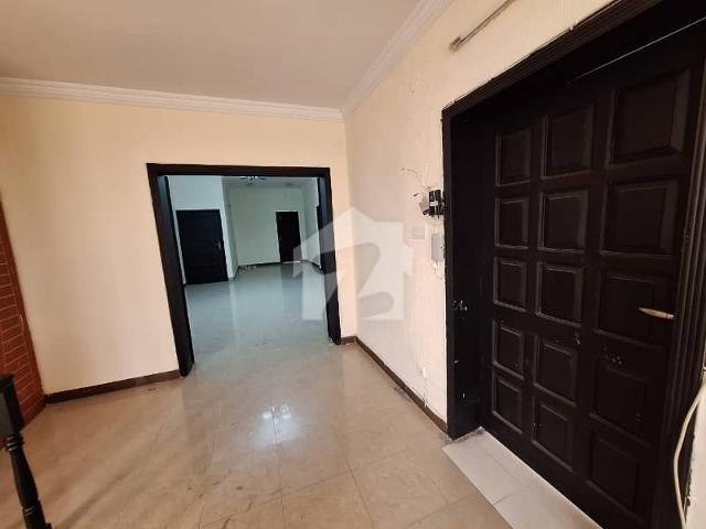 Full House For Rent 5 Bed 5 Bath 2 Kitchen 2 TV Lounge DD Marble Flooring