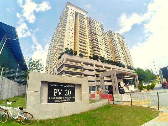 Full Loan2 Carpark Platinum Lake Pv 20 Condo Furnished
