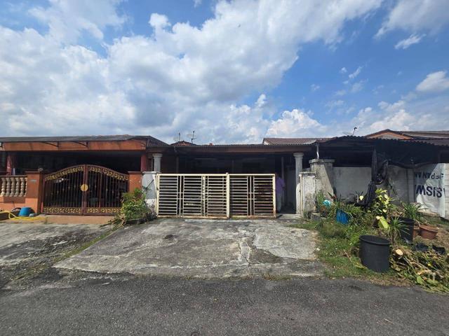 FULL LOAN 0 DEPOSIT Single Storey Terrace Bandar Kinrara BK4