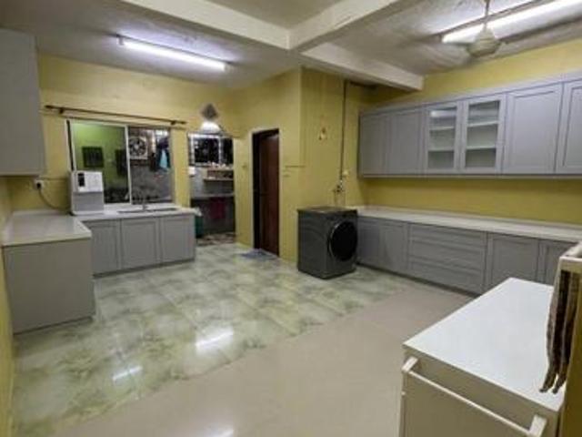 Full Loan 1k Booking2 Storey Taman Sri Raya Batu 9 Cheras Near MRT