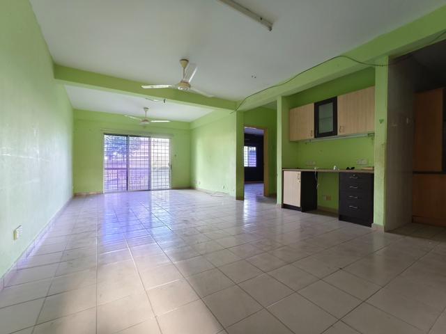 FULL LOAN 1ST FLOOR Anggerik Villa Apartment Bandar Teknologi Kajang