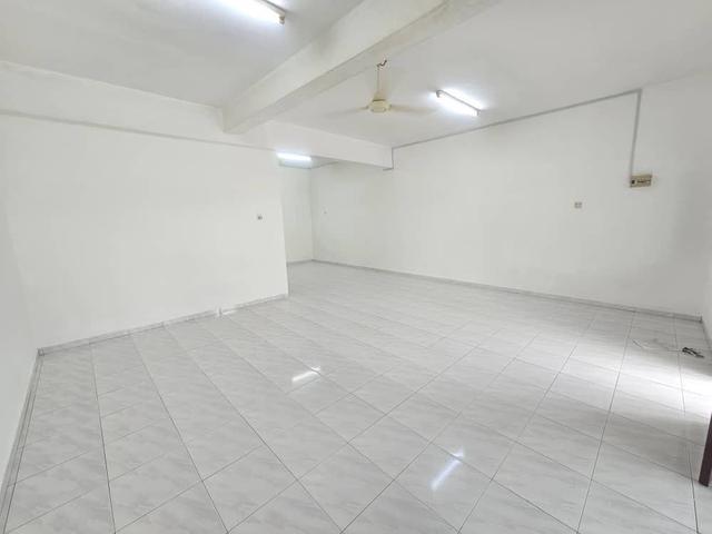 Full Loan 22x70 Pulai Utama Double Storey Taman Universiti