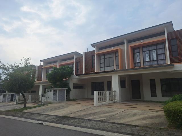Full loan 24x76 Setia Ecohill near Eco Majestic