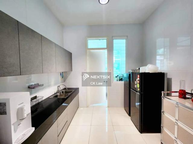 Full loan 4Bedroom renovated unit in Taman Dahlia