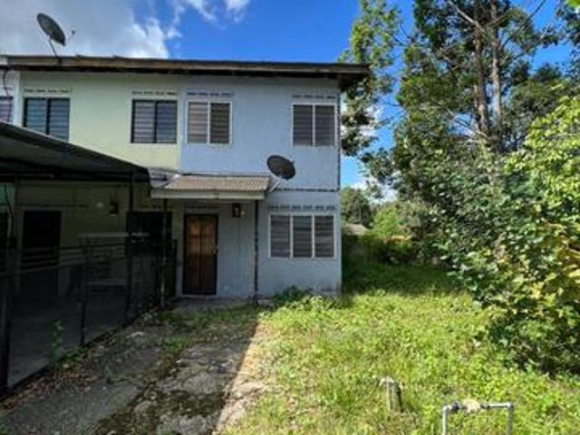 FULL LOAN Corner Lot Double Storey Taman Selatan Kulai Freehold