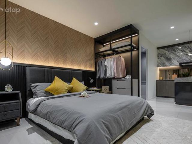 Full Loan Cash Back Ipoh Klebang Freehold Condo new faca bigger