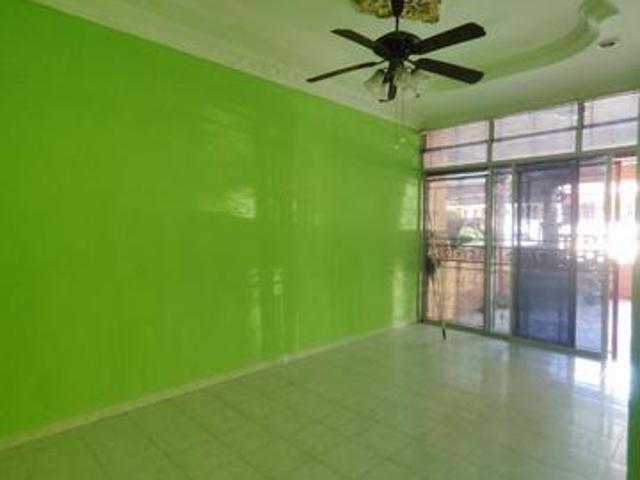 Full Loan Cash back 32k Semi d Conner lot