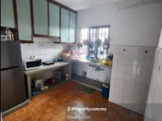 Full Loan Cashback Apartment For Sale Bandar Seri Alam FOR SALE