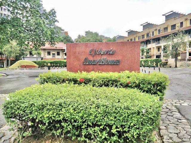 FULL LOAN Cyberia SmartHomes Cyberjaya FOR SALE