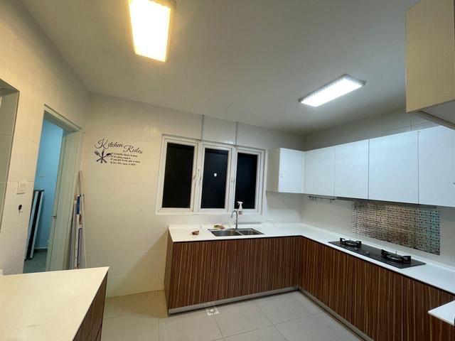 Full Loan Amara Larkin Seasons Luxury Apartments 2 Parking Lot