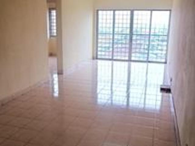 FULL LOAN Apartment Puchong Permata 1 Taman Puchong Permai