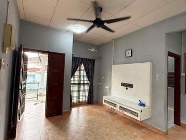 Full Loan Bandar Uda Utama Single Storey Terrace End Lot Renovate Sale