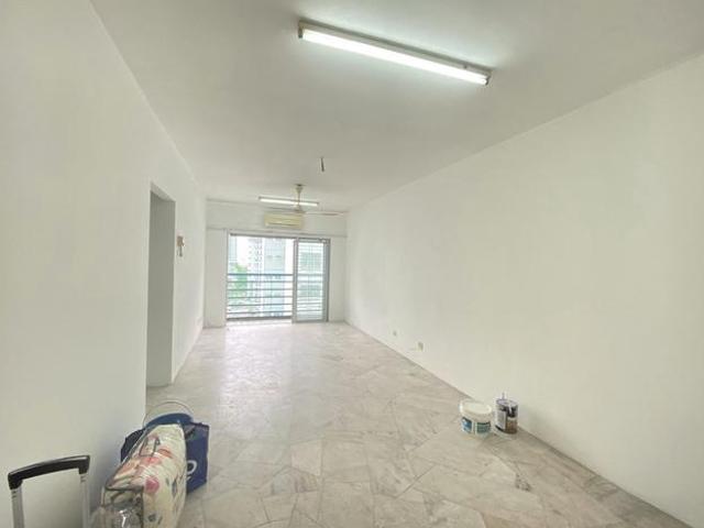Full loan Below Market Akasia Apartment Puchong Wawasan Freehold