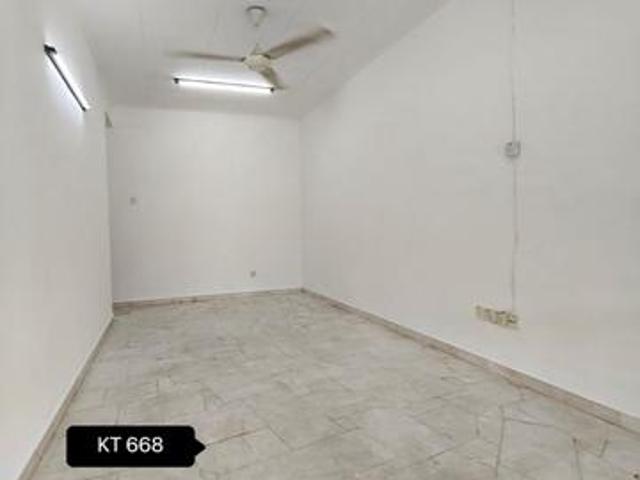FULL LOAN BELOW MARKET Bandar Bukit Raja Klang 1Sty House 20x65