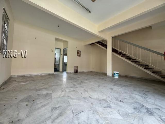 Full Loan Below Market Value 20x75 2sty Endlot Taman Sri Andalas Klang