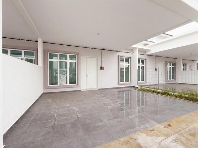 Full Loan Bumi Lot Freehold Single Storey 24x65ft Ayer Molek Tiang Dua