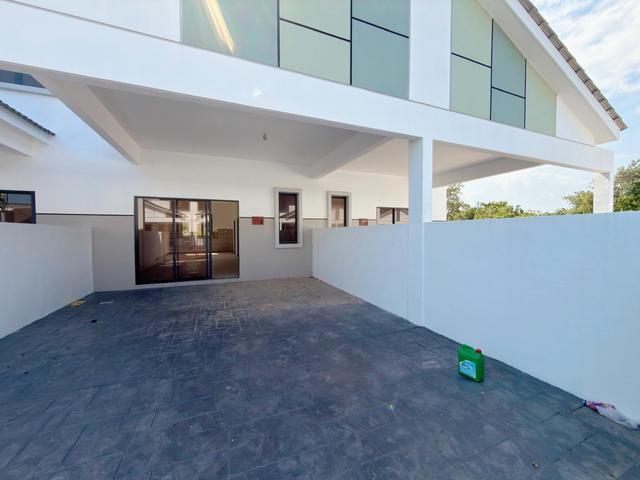 Full Loan BUMI Lot Monthly RM1200 Freehold 2 Storey Tanjong Minyak