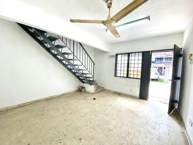 Full loan good condition 2 Storey Taman Sri Muda Shah Alam