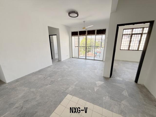 FULL LOAN GOOD CONDITION Kenanga Apartment Putra Perdana Puchong