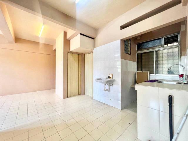 Full Loan Ground Floor Apartment Prima Cempaka Kajang Prima Kajang