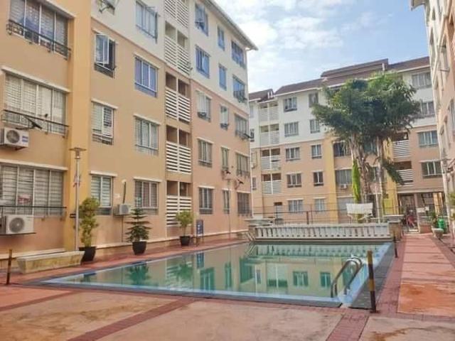 FULL LOAN Ground Floor Laman Suria Apartment Kajang