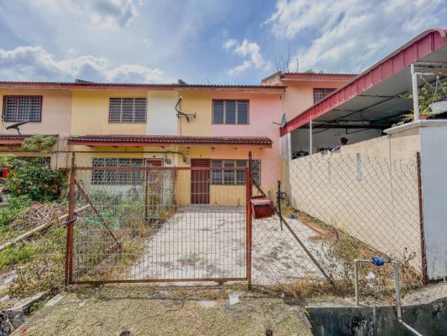 FULL LOAN Double Storey Taman Matang Jaya Sungai Buloh