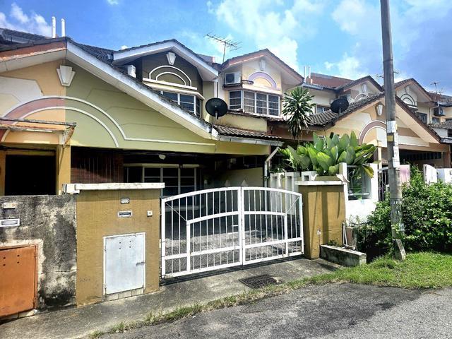 FULL LOAN Double Storey Terrace Taman Desa Mewah Semenyih