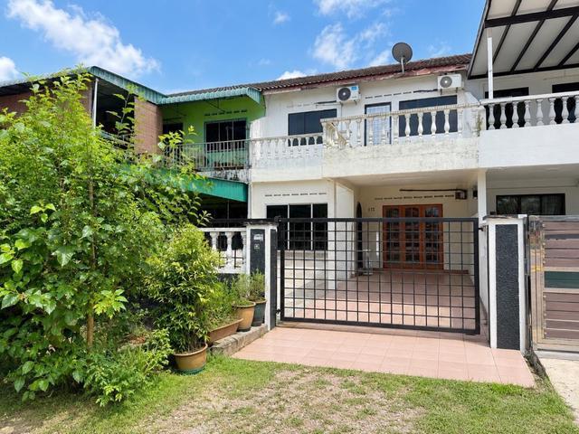 Full loan Double storey terraceTaman Sri tengah