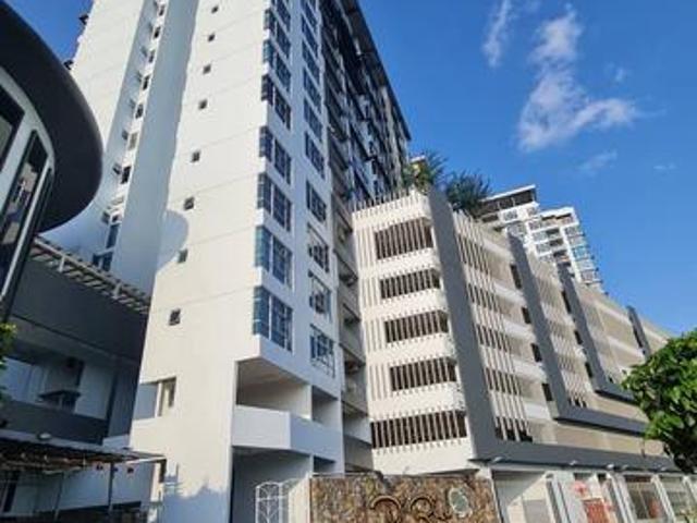 Full Loan DRich executive nusa duta 2 carpark 3 rooms unit near tuas