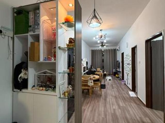 FULL LOAN DSummit Residences 2 Beds Apartment Kempas Utama
