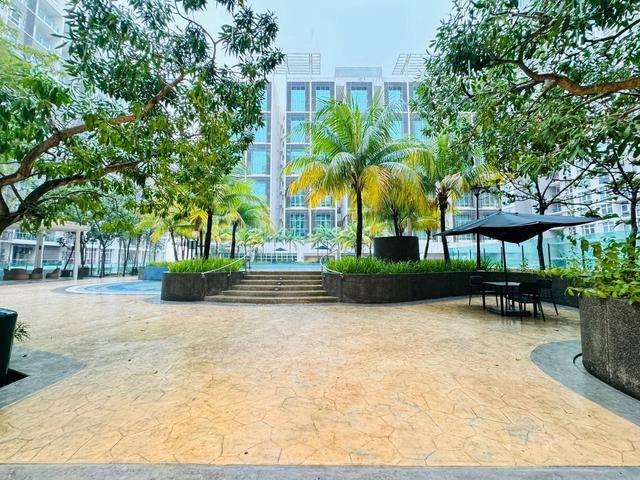 FULL LOAN Duplex Mutiara Ville Condo Cyberjaya 995SF freehold LOW DEPO