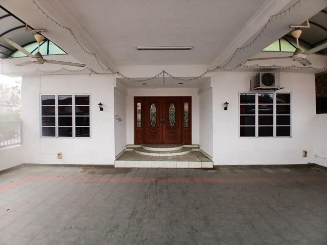 FULL LOAN End Lot Double Storey Tmn Seri Amdalas