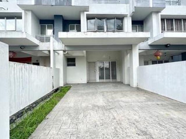 Full Loan Facing Open 25 Storey 41room 4bath Semenyih Indah