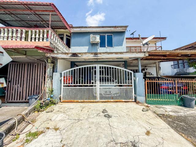 FULL LOAN Facing Open Double Storey Taman Anggerik Salak Tinggi