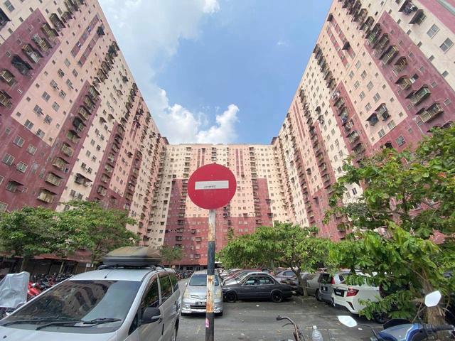 FULL LOAN Flat Desa Mentari 3 Block 11 Taman Medan Petaling Jaya